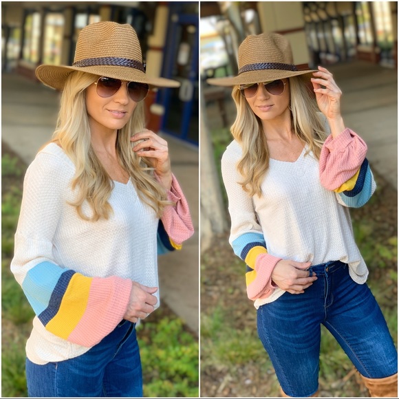 ✨LAST ONE✨Talk About Fun Tunic Top-Cream - Picture 4 of 5